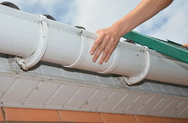Gutter Reattachment in Port Orange