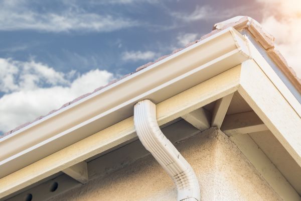 Seamless Gutter Replacement in Port Orange